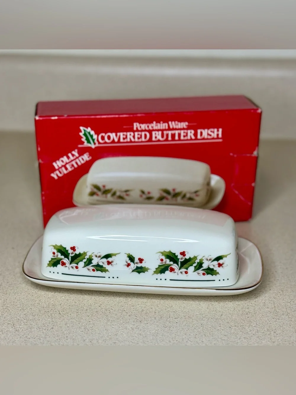 Vintage Holly Yuletide Porcelain Butter Dish – Made in Japan Christmas Pattern